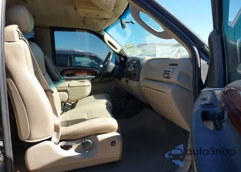 2005 Ford F-250 Lariat/Xl/Xlt из США, поврежденный, VIN 1FTSX21P65EB81241